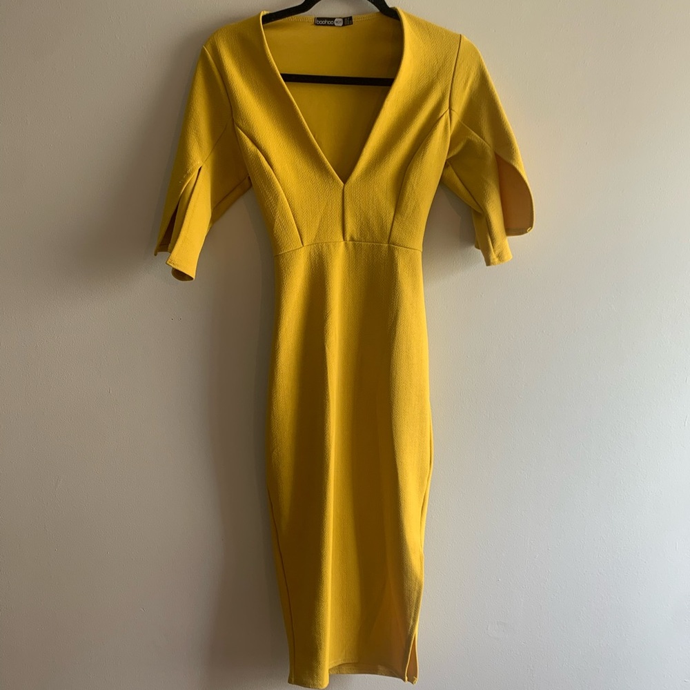 Boohoo Yellow/Chartreuse Midi Dress
